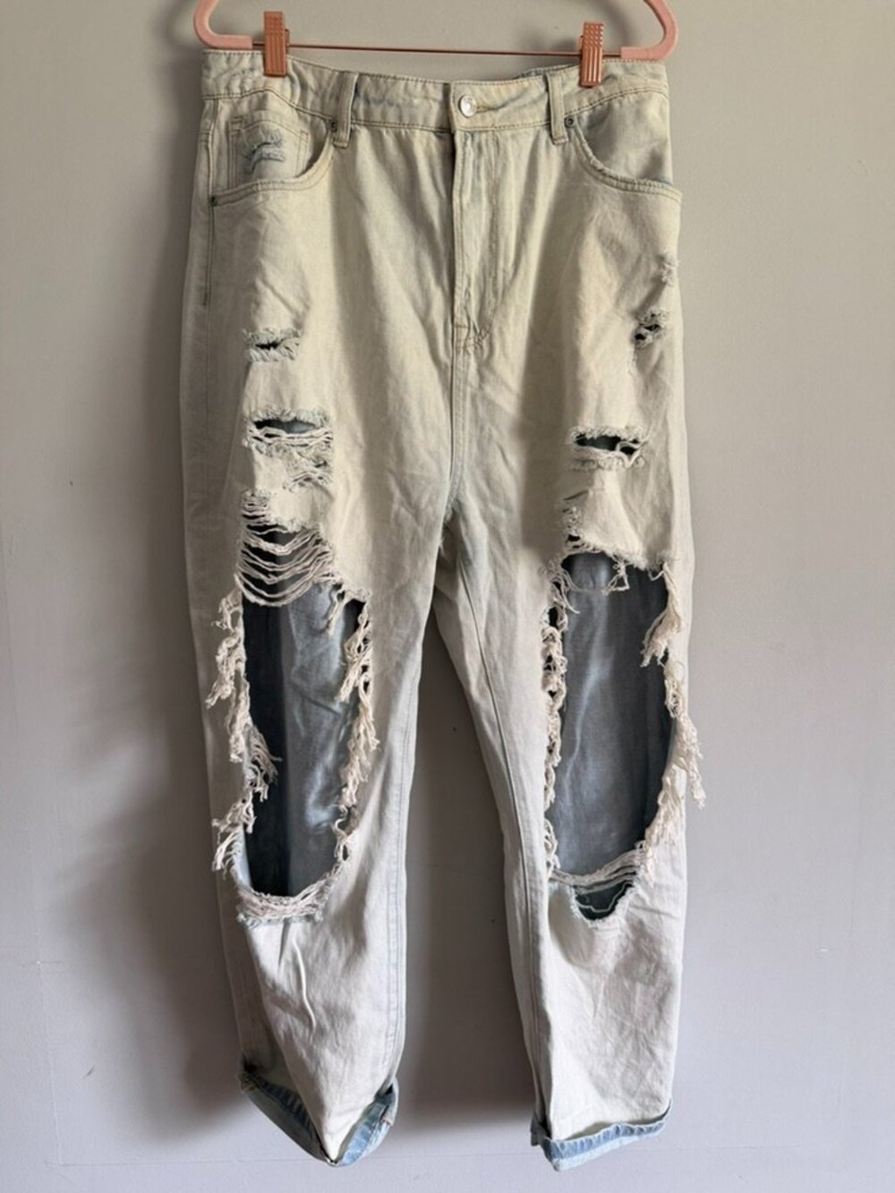 Grey Lab Distressed Jeans